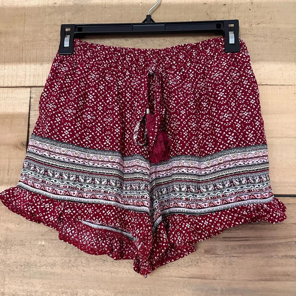NWT Kiwi and Punch pull on patterned shorts size medium - Picture 1 of 6